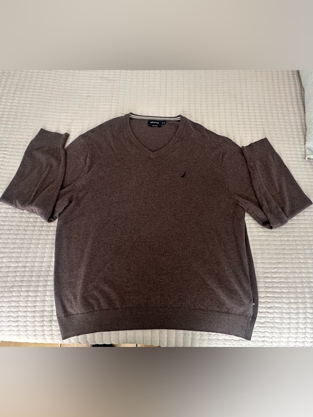 Nautica Men's Chocolate Brown V-Neck Sweater
